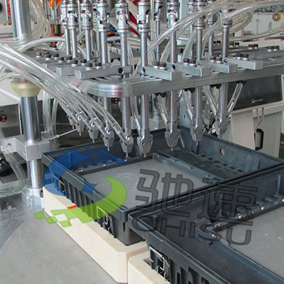 散熱器擰螺絲機(jī)